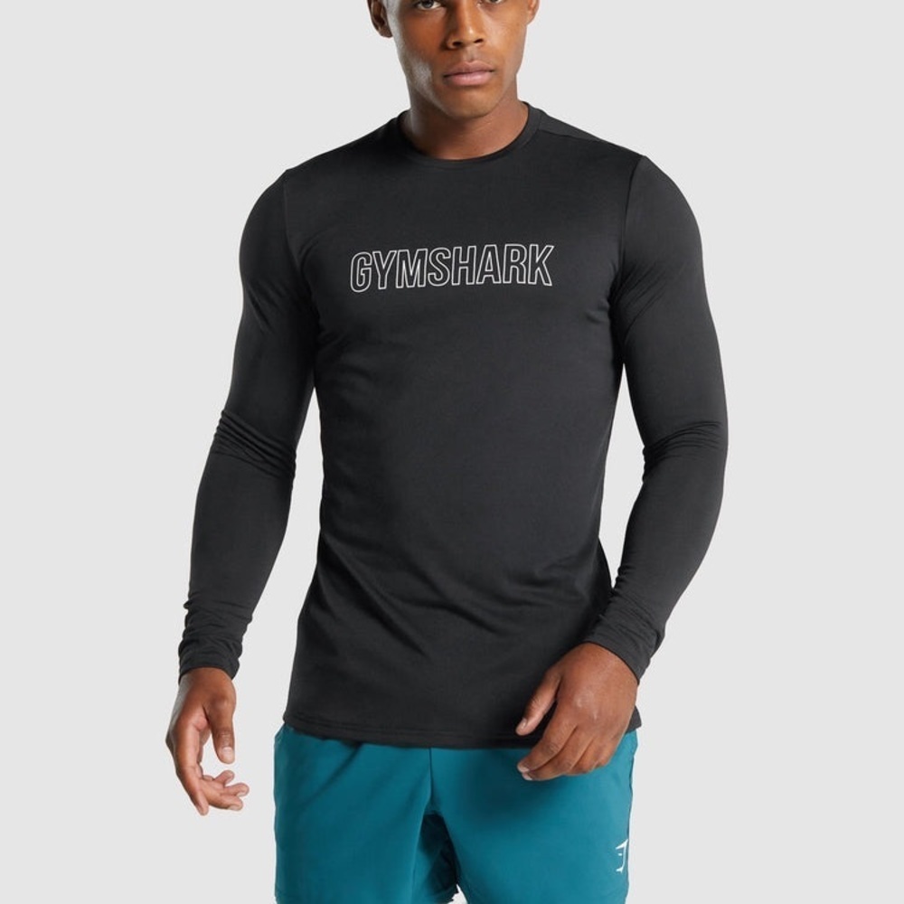GYMSHARK ARRIVAL LONG SLEEVE GRAPHIC T-SHIRT
BLACK & WHITE SIZE SMALL